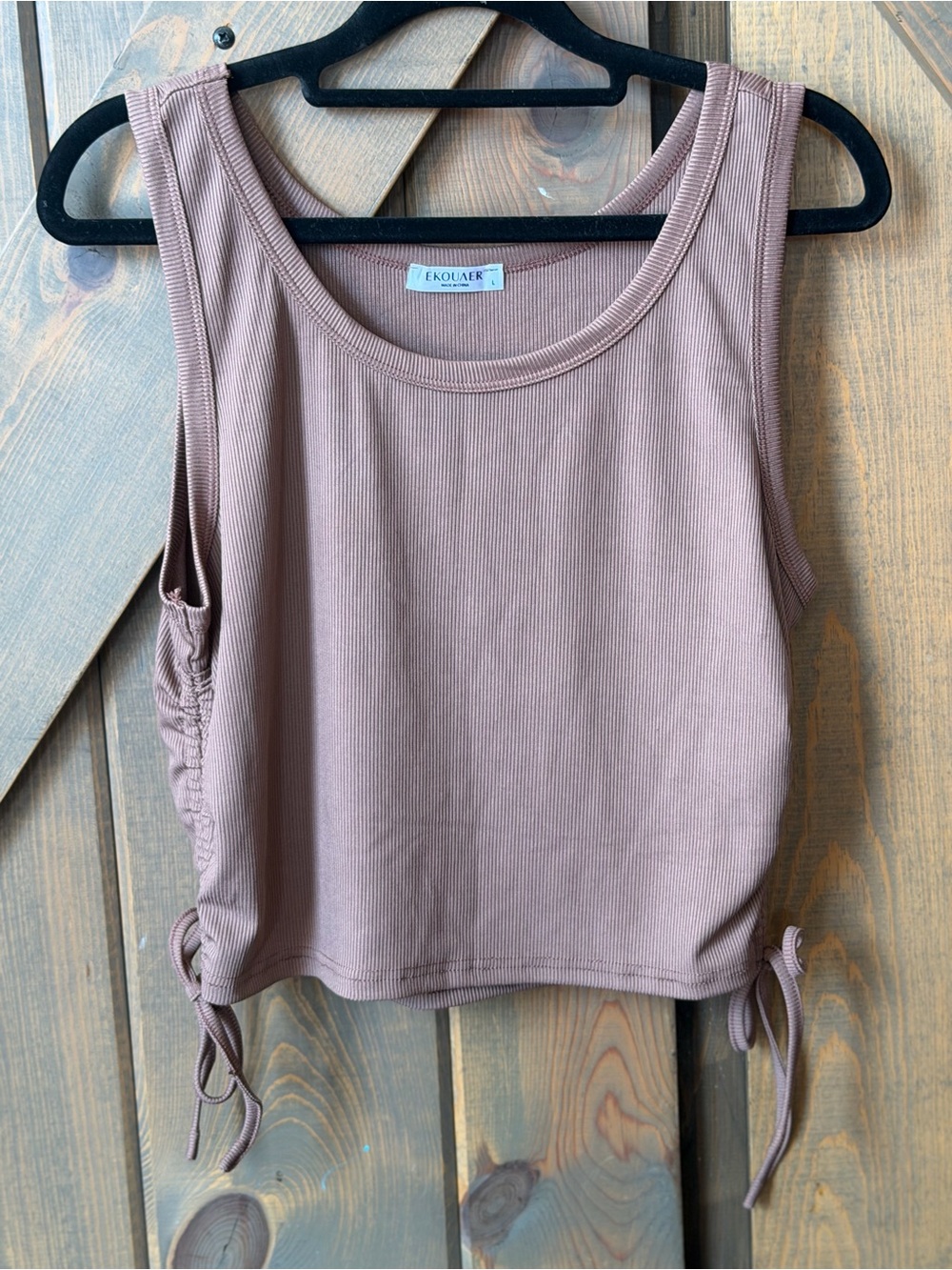 Ekoläer Side-Tie Ribbed Crop Tank in Mauve